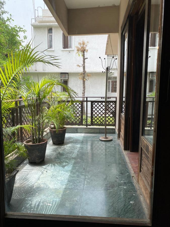 Bali Mantra Apartment New Delhi Exterior photo